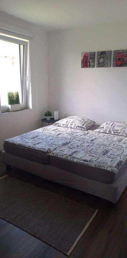 Bridgiet Home Apartman Cserszegtomaj Exteriör bild